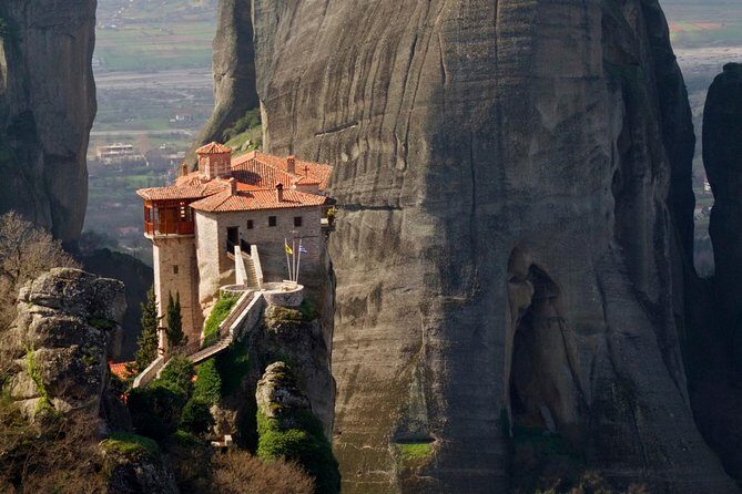 2-Day Tour to Delphi & Meteora with Guide and Tickets From Athens - Price and logistics: is $269 a good deal for two UNESCO sites?