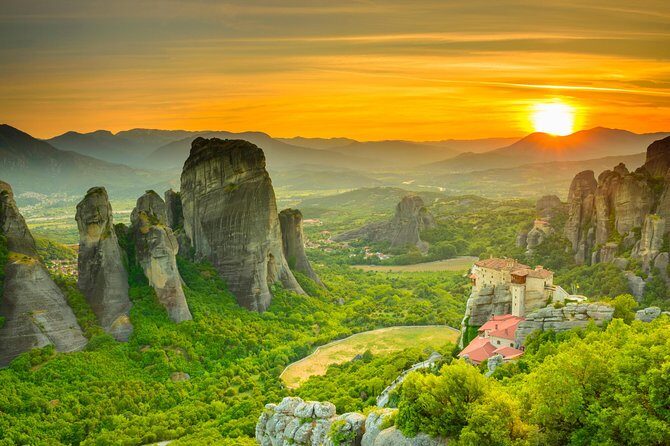 2-Day Tour to Delphi & Meteora with Guide and Tickets From Athens - The bus ride from Athens: Wi-Fi, air-con, and real driving time