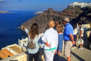 6-Hour Private Best of Santorini Experience - Why the guide experience matters (and how it shows up at the stops)