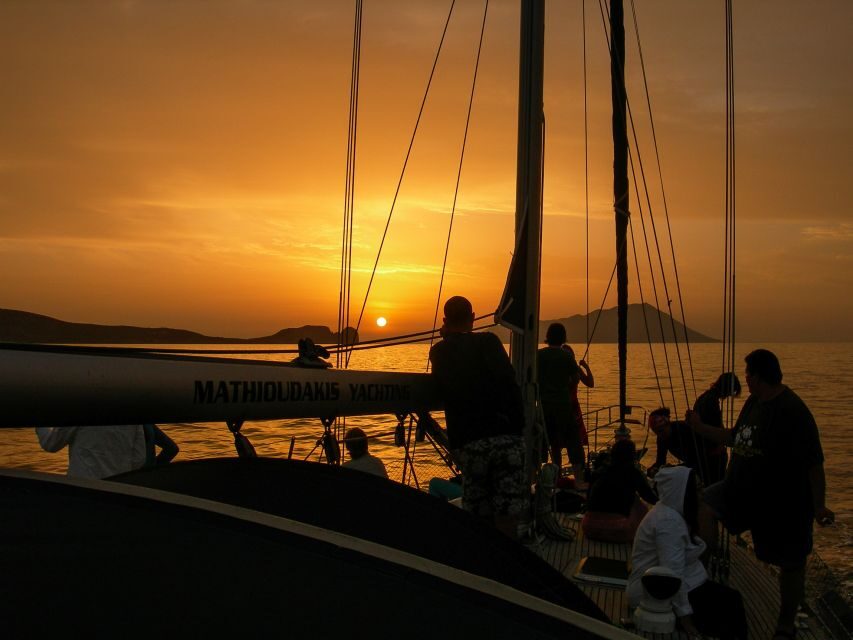 Adamas: Milos & Polyaigos Full-Day Sailboat Tour with Lunch - Key Highlights That Make This Cruise Worth It