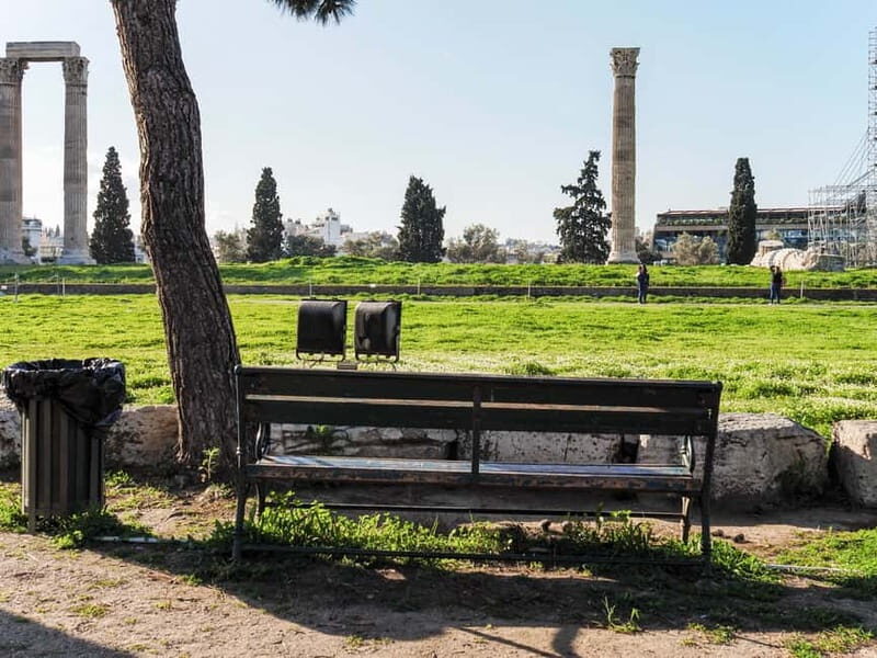 Athens: Acropolis & up to 5 Archaeological Sites Combo Pass - Audio guides for Athens Old Town and Plaka: a good way to keep walking meaningful
