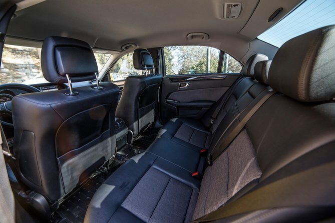 Athens Airport to Athens Hotels Private Arrival Transfer - On-Board Wi‑Fi and What to Do During the Ride