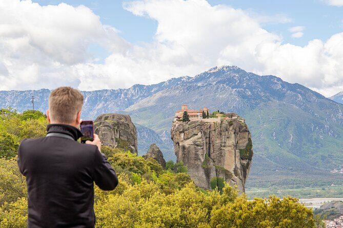 Athens: Meteora Monasteries, Caves & Coastal Stopovers with Lunch - From Larissis Station to Meteora: the bus day that saves your energy
