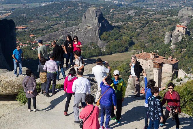 Athens: Meteora Monasteries, Hermit Caves Tour with Pickup - Food, breaks, and free time in Kalambaka (don’t skip the mental reset)