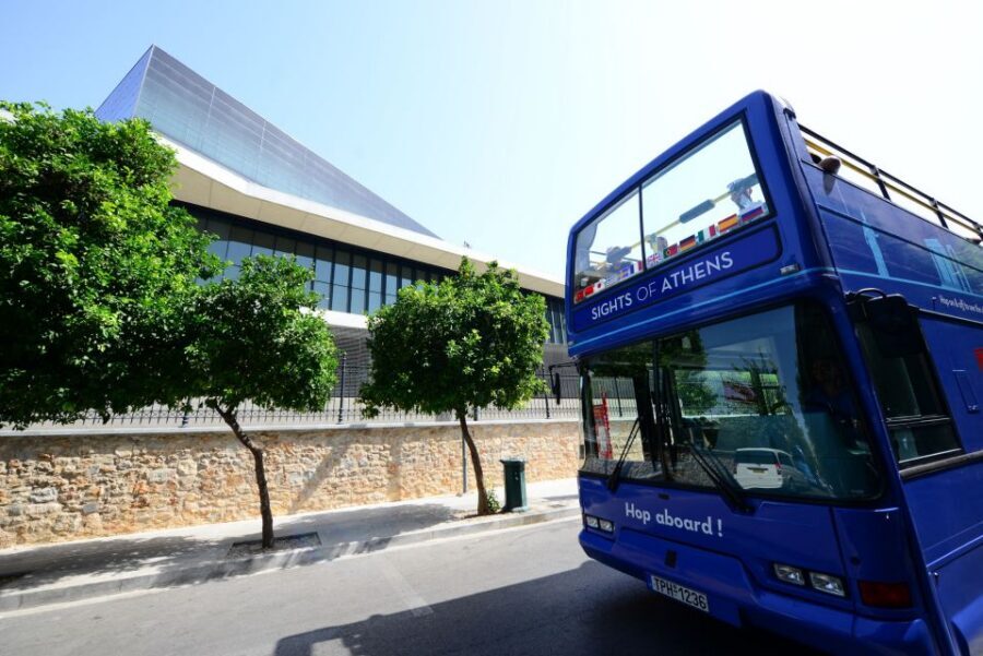 Athens, Piraeus, and Coastline: Blue Hop-On Hop-Off Bus - Yellow Line (Glyfada) for Athenian Riviera beaches and sunset time