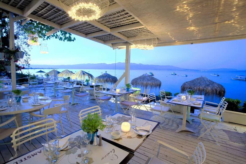 Athens to Meteora: Monasteries, Caves & Seaside Stopovers - Sunsets and salt air: Kamena Vourla dinner by the sea