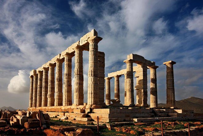 Cape Sounion and Temple of Poseidon Half-Day Small-Group Tour from Athens - Lake Vouliagmeni photo stop: a quick break with a big backstory