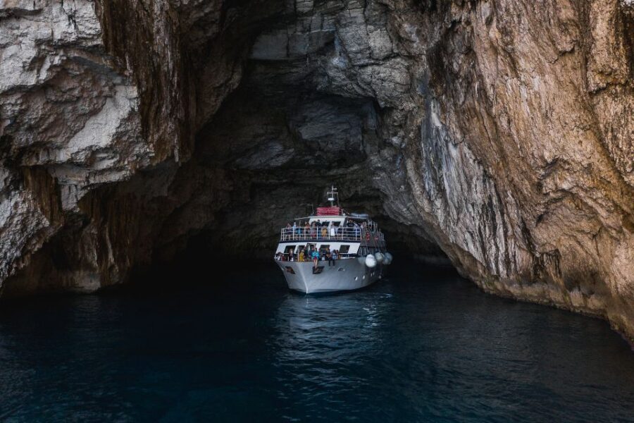 Corfu/Benitses/Lefkimmi: Paxos, Antipaxos, & Caves Cruise - What to Pack (So the Day Doesn’t Feel Like Work)
