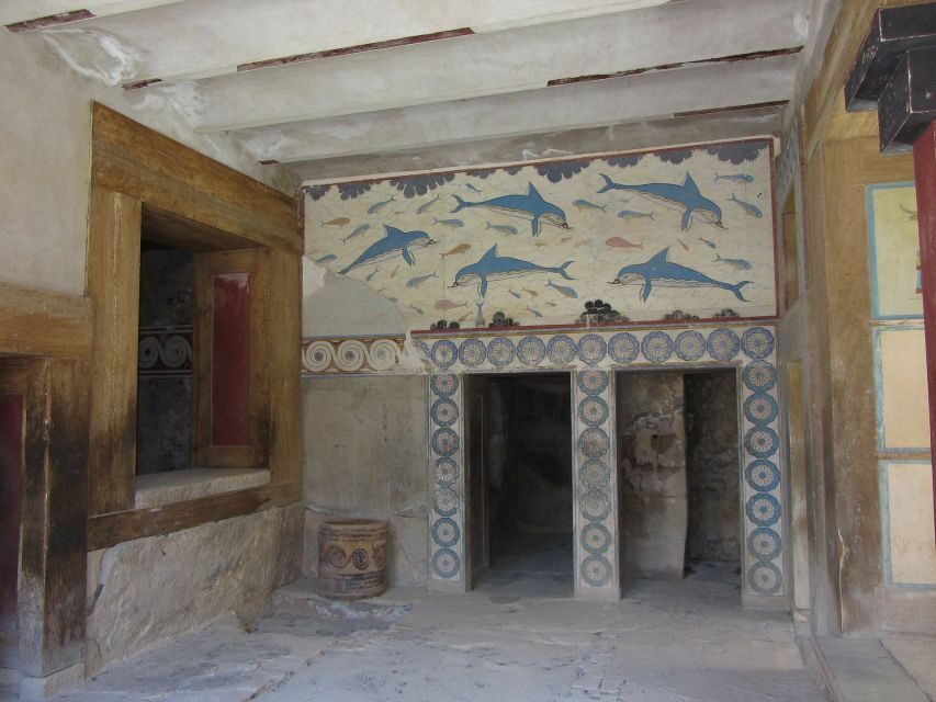 Crete: Knossos Palace & Heraklion Guided Tour - Who this tour fits best