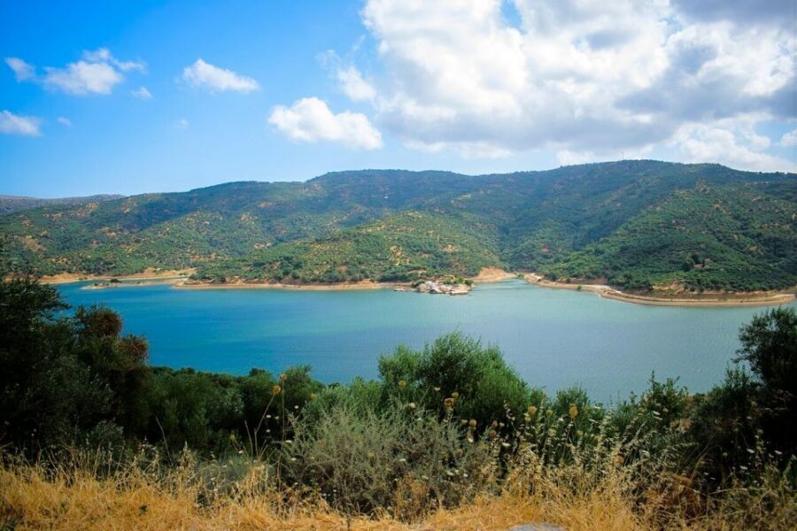 Crete: Lasithi Plateau and Cave of Zeus Off-Road Safari Tour - Aposelemis Dam and the submerged Sfendili village