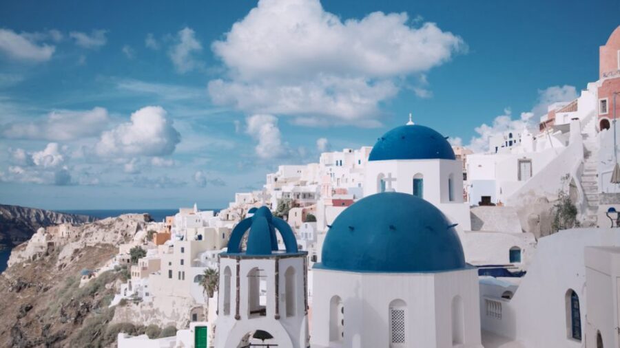 From Heraklion/Crete: Santorini Island Guided Day Trip - Key things that make this Santorini day trip work