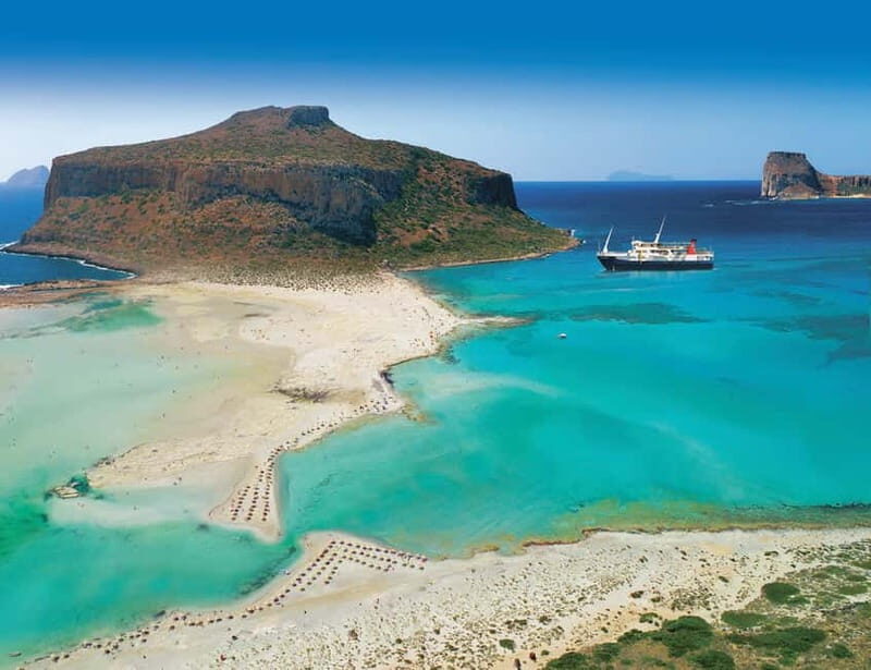 From Kissamos Port: Boat Cruise to Balos Lagoon & Gramvousa - Gramvousa island: Venetian castle views and the seaside Church of Agioi Apostoloi