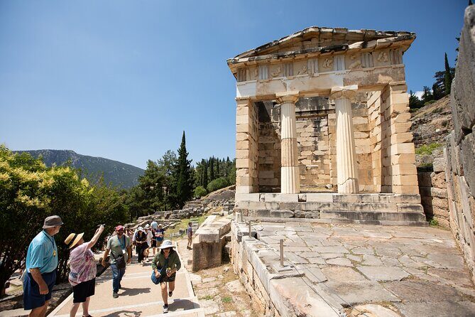 Historical Delphi One Day Tour with Arachova Stop & Expert Guide - Should you book this Historical Delphi One Day Tour?