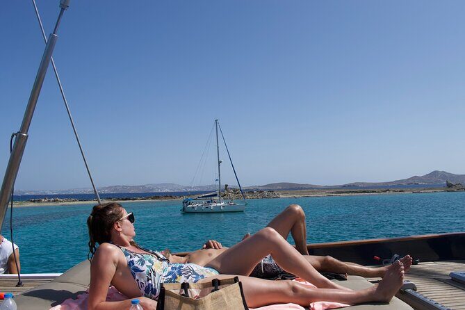 Mykonos Sail Cruise to Rhenia, Guided Tour of Delos, Lunch&Drinks - Lunch, Wine, and the Onboard Food Reality Check
