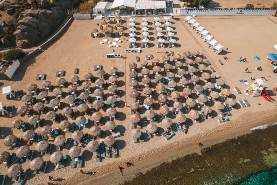 Mykonos: Super Paradise Beach with Sunbed at Thalas Mykonos - The front-row perk: towels, umbrellas, and easier first contact with the beach