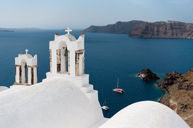 Private Classic Santorini Panorama: Visit the most popular destinations! - Megalochori’s traditional lanes: quieter Santorini, real daily life