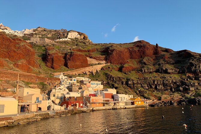 Private Santorini Sightseeing Tour – Customizable,Cruise Friendly - Drive to Oia: a scenic 20-minute caldera run