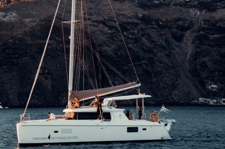 Santorini: Catamaran Caldera Cruise with Meal and Drinks - Pickup that actually works: from your hotel to the dock