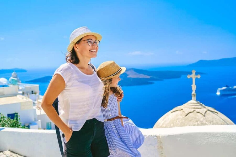 Santorini Guided Day Trip From Crete with Ferry Tickets - How the Crete-to-Santorini day schedule hits before sunrise