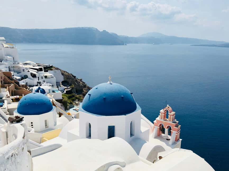 Santorini Guided Day Trip From Crete with Ferry Tickets - FAQ