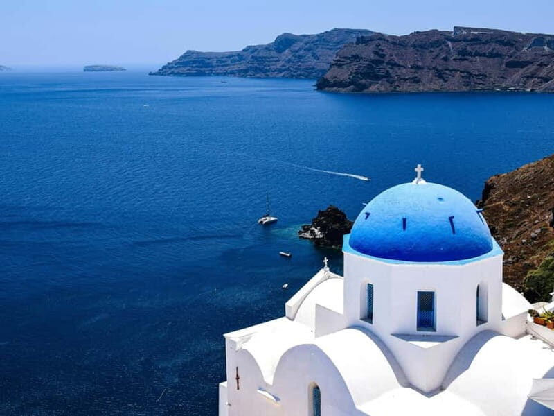 Santorini Guided Day Trip From Crete with Ferry Tickets - Practical comfort checklist for a long, hilly day