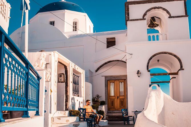 Santorini Highlights Small-Group Tour with Wine Tasting option - Oia Main Street: The Icon Stop With Enough Time to Actually Enjoy It