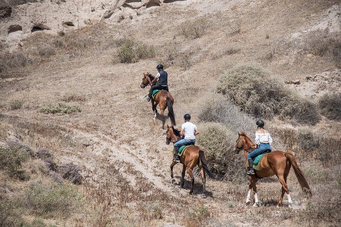 Santorini Horse Riding to Black Sandy Beach - Photo-taking on your device: why it’s worth doing