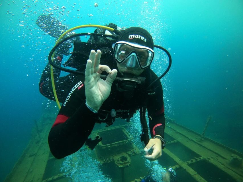 Santorini: Scuba Diving Experience in Caldera for Beginners - The skills check: gear, breathing basics, and hand signals