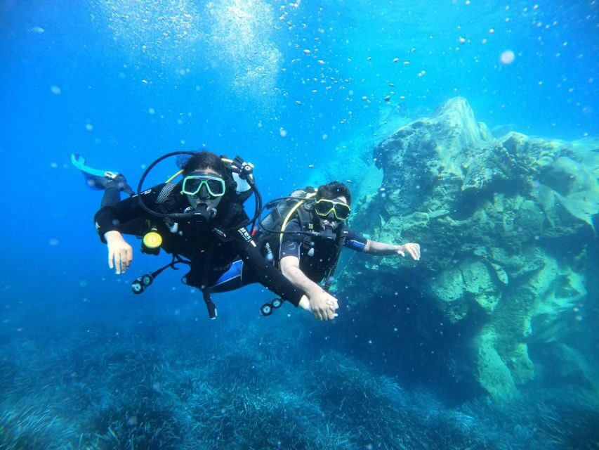 Santorini: Scuba Diving Experience in Caldera for Beginners - Price and value: what $106 gets you in Santorini