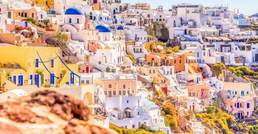 Santorini: Top Sights Day Trip, Wine Tasting, & Oia Sunset - Coach comfort and hotel pickup: less stress, more looking