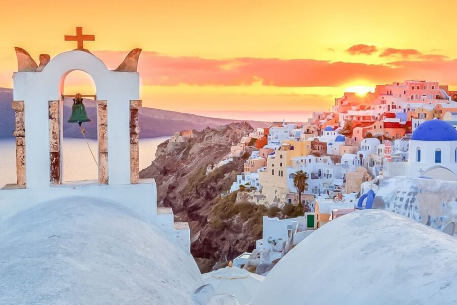 Santorini: Traditional Sightseeing Bus Tour with Oia Sunset - Emporio: windmills, fortifications, and churches in a less-touristy pocket
