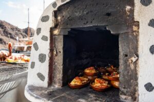 Santorini: Volcanic Islands Cruise with Hot Springs Visit - Athinios Port timing: the 9:45 departure and how to not miss it