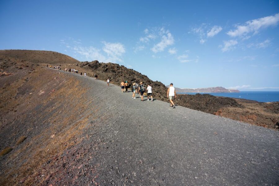 Santorini: Volcanic Islands Cruise with Hot Springs Visit - Oia sunset add-on: a practical way to do the famous hour