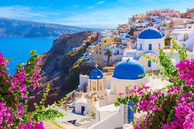 Santorini's Iconic Villages: Oia, Imerovigli & Firostefani - Entering Santorini’s postcard triangle: Oia, Imerovigli, Firostefani in 3 hours