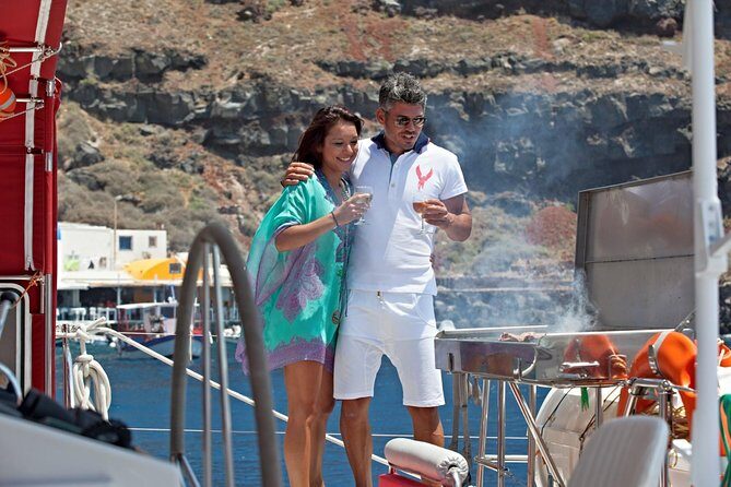 Sunset Sailing Catamaran Cruise in Santorini with BBQ and Drinks - Getting Picked Up: The Santorini Logistics Win