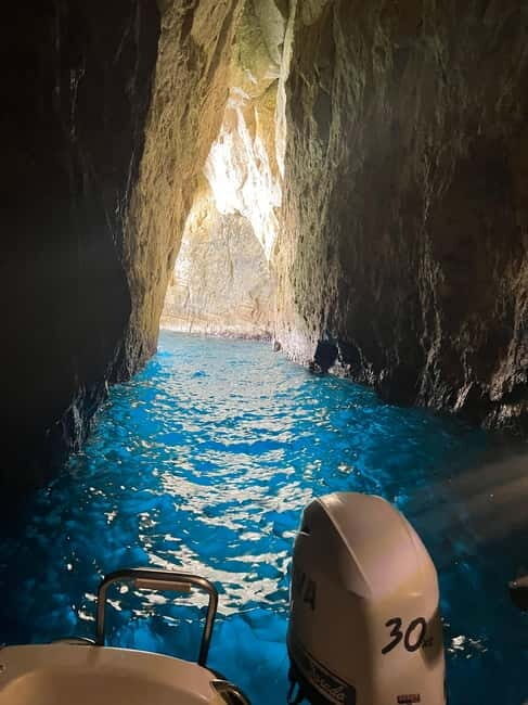 Zakynthos: Laganas Bay, Myzithres & Turtles Speedboat Tour - Marathonisi turtle islet: your main loggerhead spotting moment