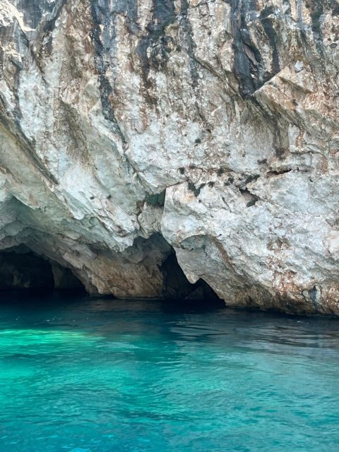 Zakynthos: Shipwreck Beach with Blue Caves Land & Sea Tour - Makris Gialos and the photo-stop rhythm