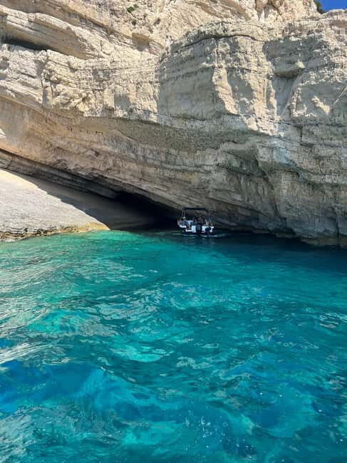 Zakynthos: Turtles, Marathonisi & Keri Caves Speedboat Tour - Key Things You’ll Notice on This Zakynthos Speedboat Tour